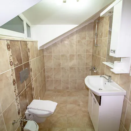 Hisarpark D Villa, Oezel Havuzlu, ヴィラ フェティエ